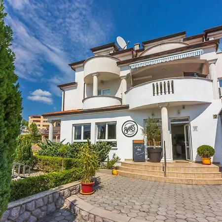 Bare - Sea View & Private Parking Kastav