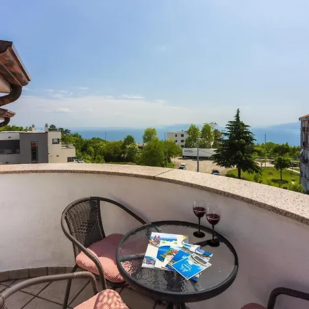 Bare - Sea View & Private Parking Kastav