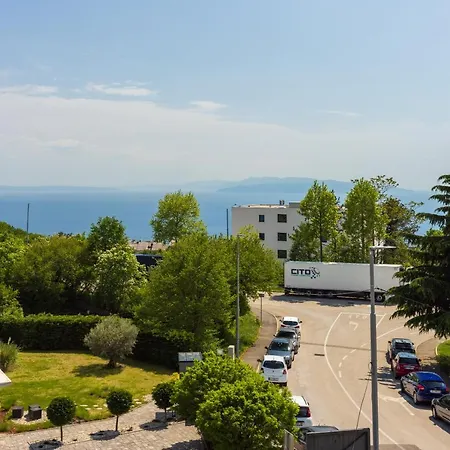 Bare - Sea View & Private Parking Apartamento Kastav