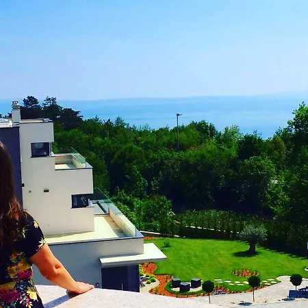 Bare - Sea View & Private Parking Apartamento Kastav