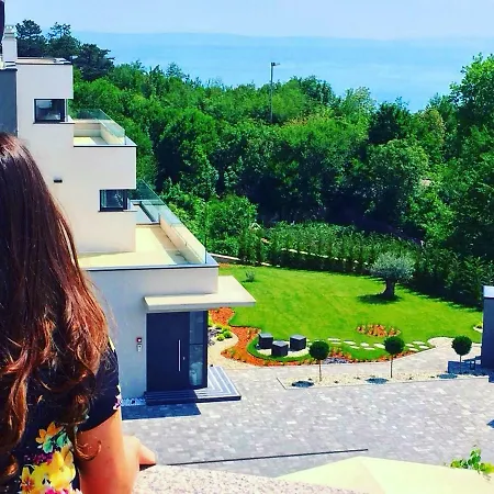 Appartement Bare - Sea View & Private Parking *