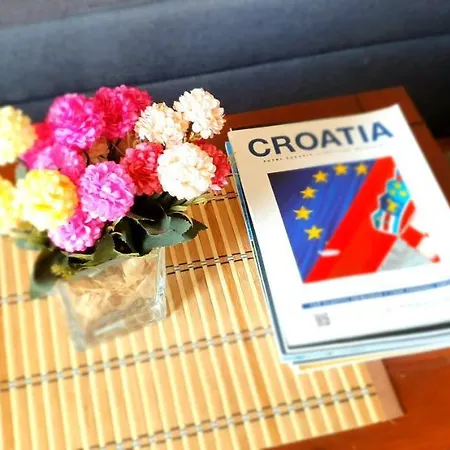 Bare Lägenhet Kastav