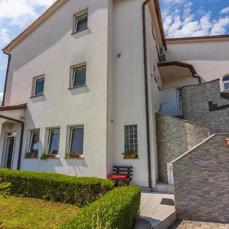 Bare - Sea View & Private Parking * Kastav