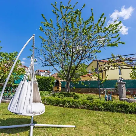 Apartament Bare