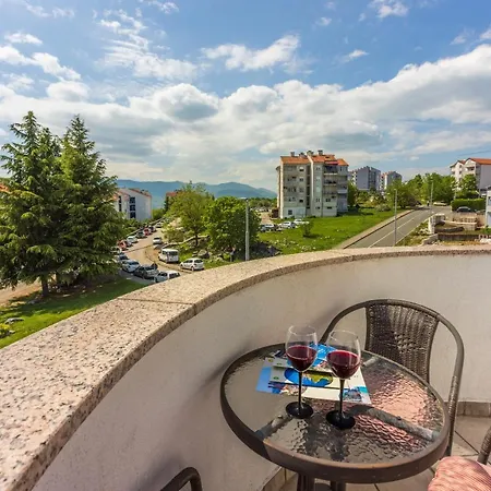 Apartament Bare