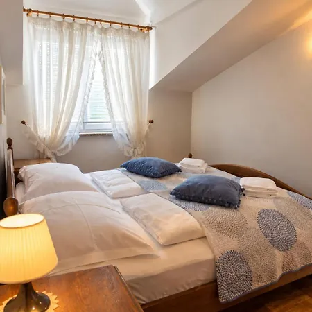 Bare - Sea View & Private Parking Kastav